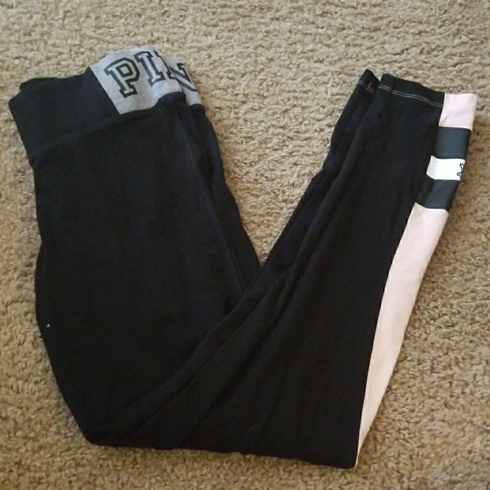 Victoria pink leggings